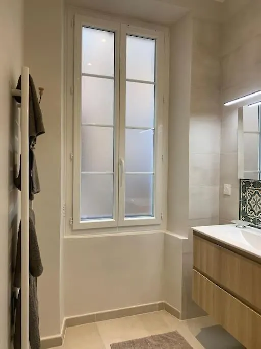 Cosy Joliette, Central, Climatise, 2 Chambres, Wifi, Garage Marseille France