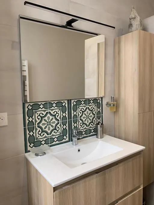 Cosy Joliette, Central, Climatise, 2 Chambres, Wifi, Garage Marseille Lejlighed